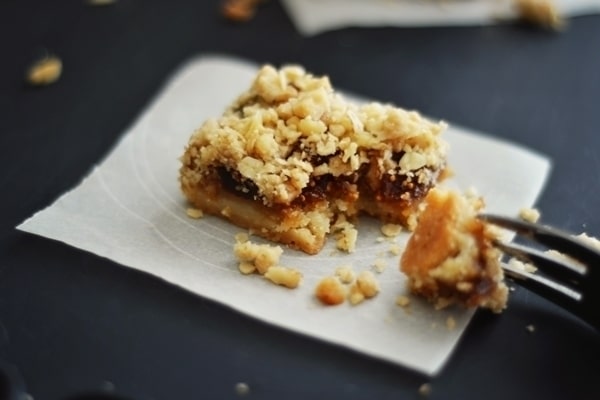 Fig Bar Crumble