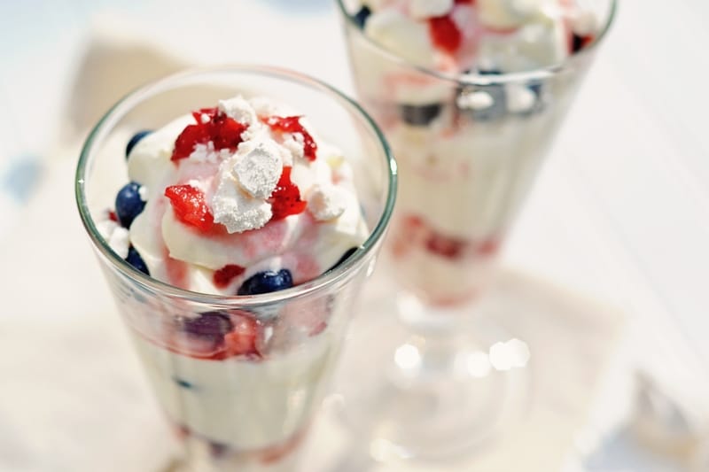 Eton Mess Parfait #LittleFiggyFood